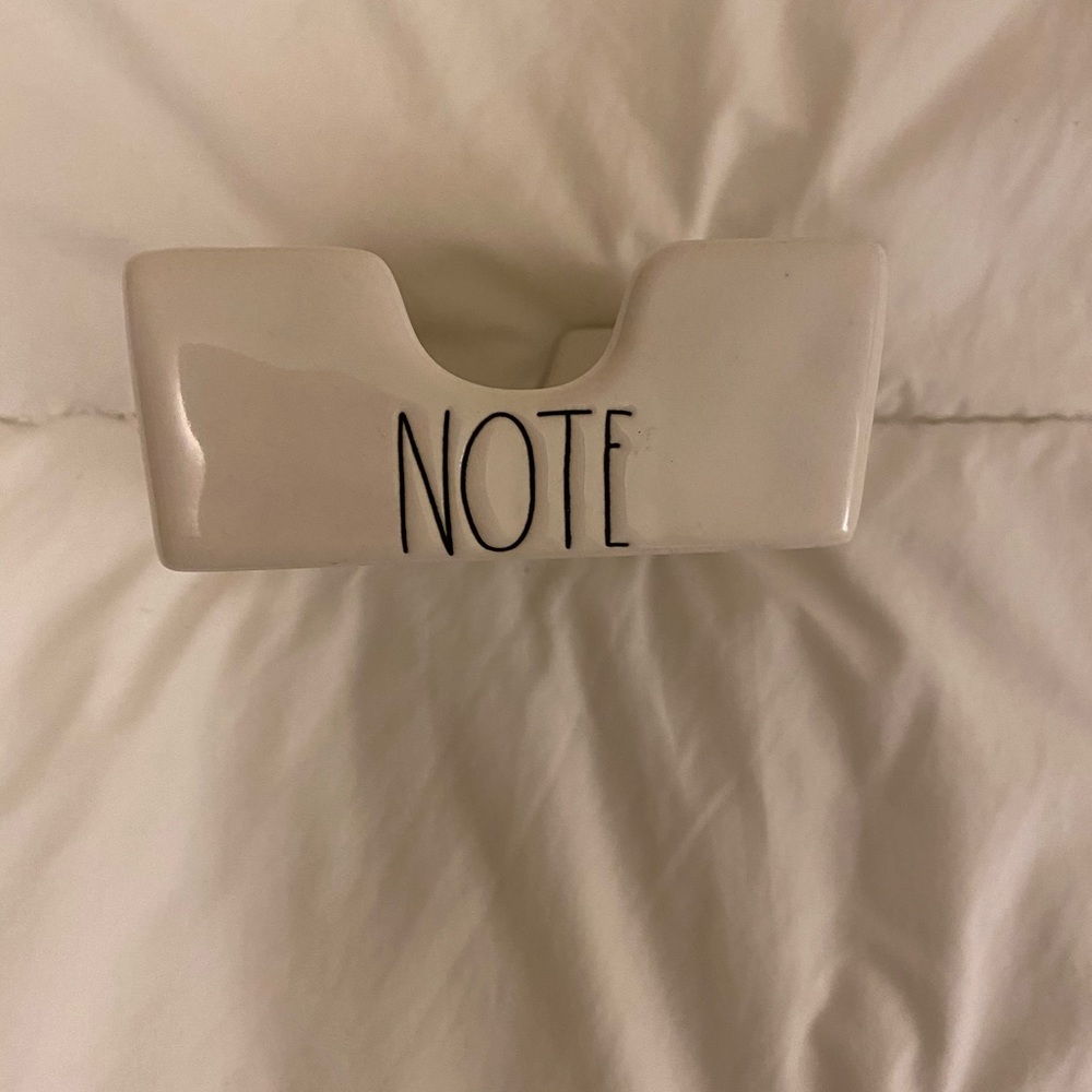 Rae Dunn NOTE